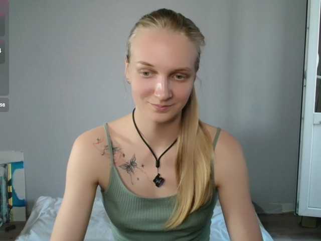 Alex-7595 live cam on BongaCams