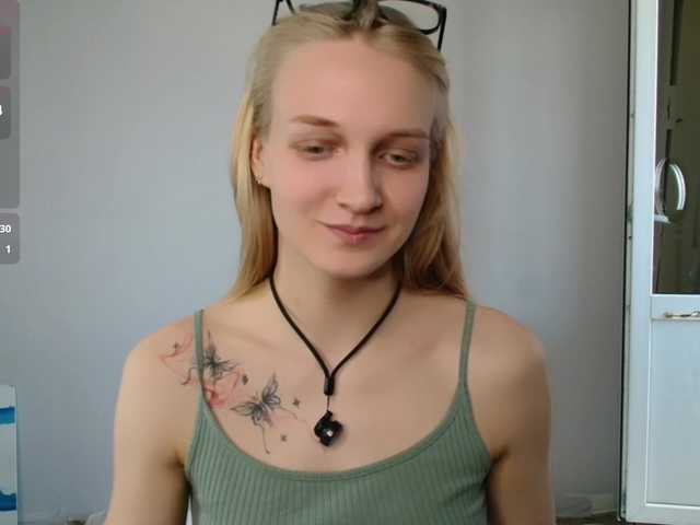 Alex-7595 live cam on BongaCams