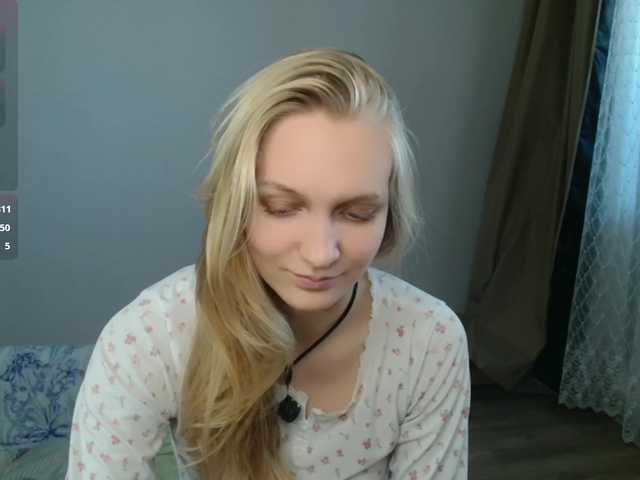 Alex-7595 live cam on BongaCams