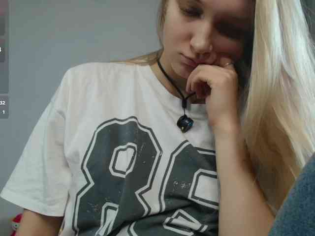 Angel1258 webcam
