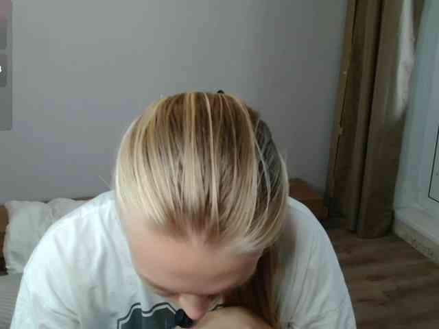 Angel1258 webcam