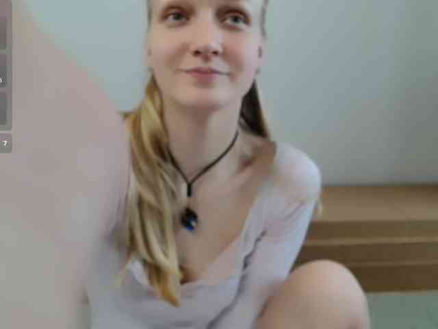 Alex-7595 Live Webcam on BongaCams