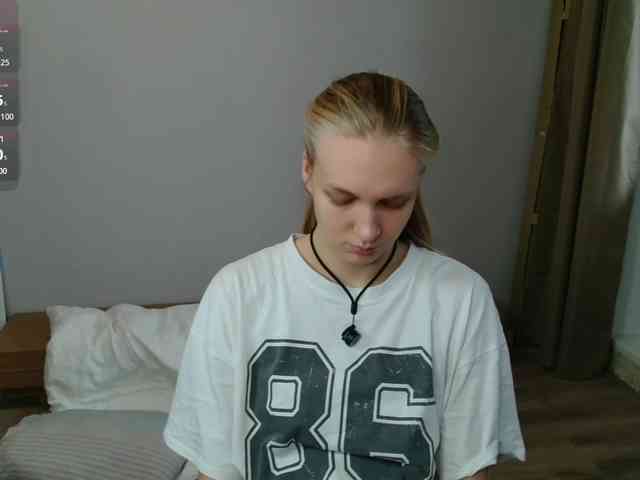 Angel1258 webcam