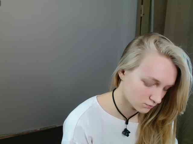 Alex-7595 Live Webcam on BongaCams