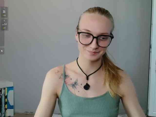 Alex-7595 Live Webcam on BongaCams