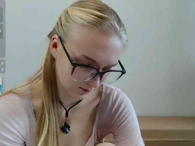 Angel1258 webcam