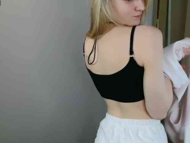 Alex-7595 Live Webcam on BongaCams