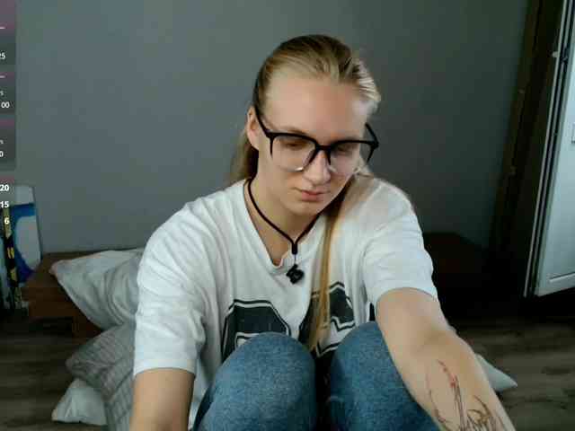 Angel1258 webcam
