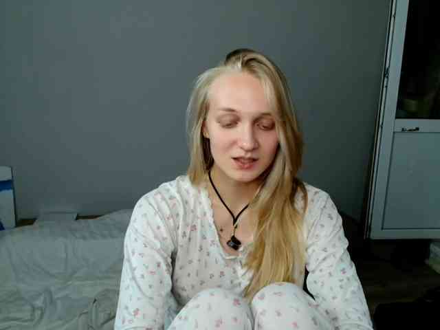 Angel1258 webcam