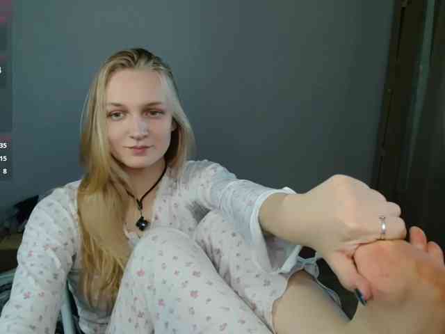 angel1258's live room
