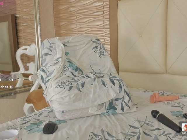 Miladiosa live cam on BongaCams