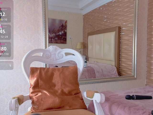 Miladiosa — live female cam