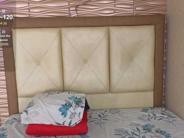 Miladiosa live cam on BongaCams