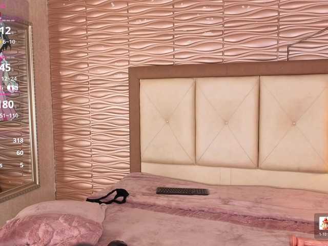 Miladiosa live cam on BongaCams