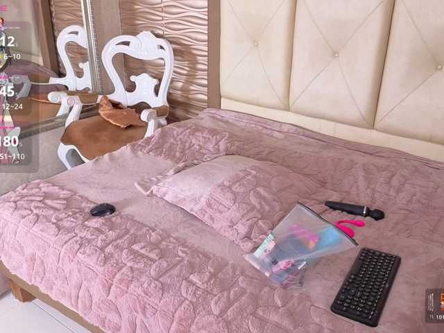 Miladiosa live cam on BongaCams