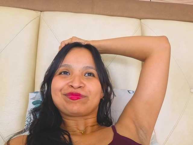 Miladiosa live cam on BongaCams