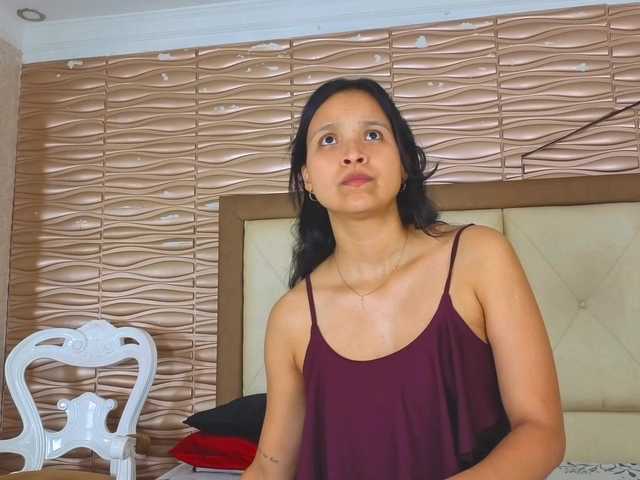 Miladiosa live webcam show