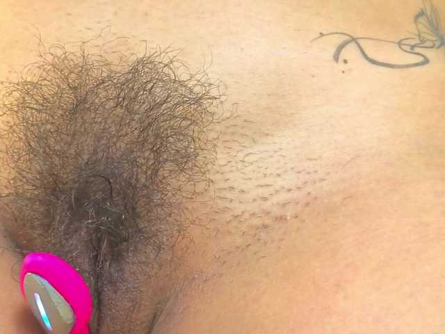 Miladiosa live cam on BongaCams