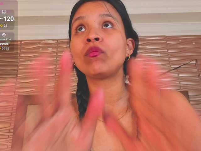 Miladiosa live cam on BongaCams