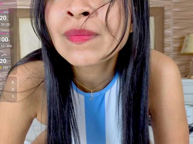 Miladiosa live cam on BongaCams