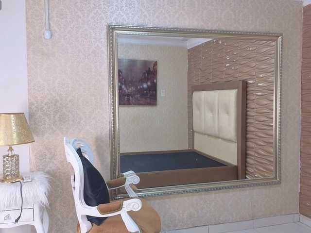 Miladiosa live cam on BongaCams