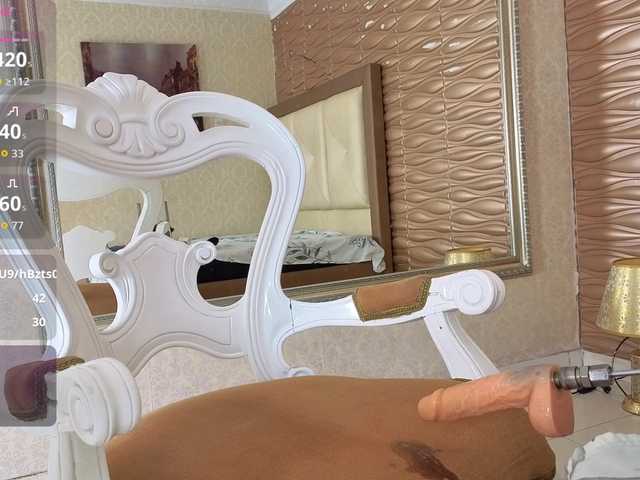 Miladiosa live cam on BongaCams