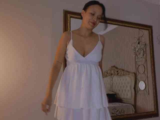 Modelo: Miladiosa