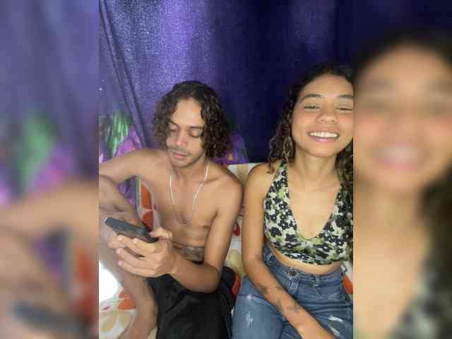 Modelo: BRHotCouple