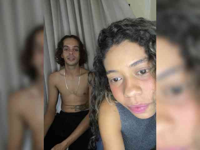 Modelo: BRHotCouple
