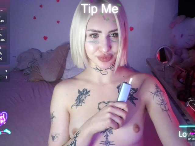 yourscirillaa Live Cam on BongaCams