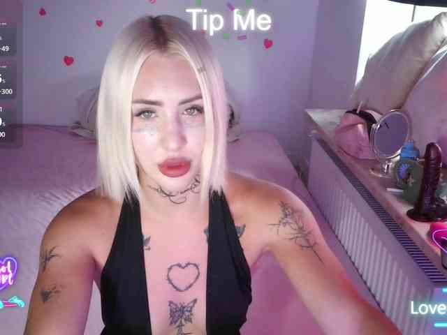yourscirillaa webcam