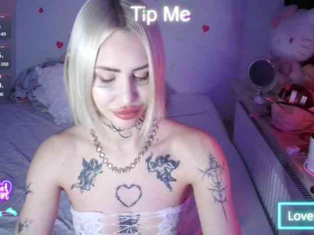 yourscirillaa webcam