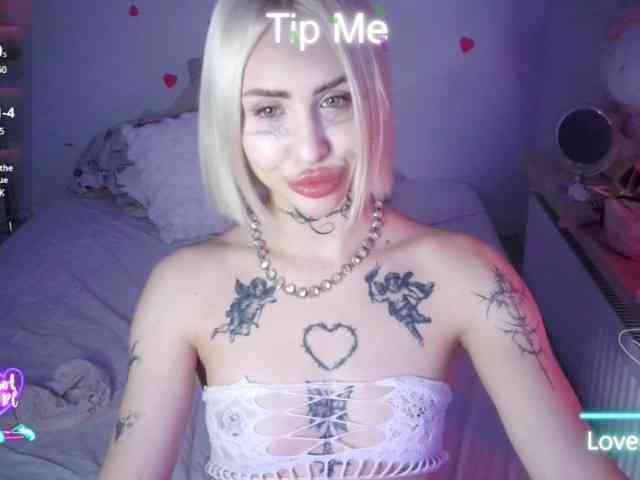 yourscirillaa webcam