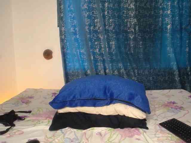 DaisyAmber webcam