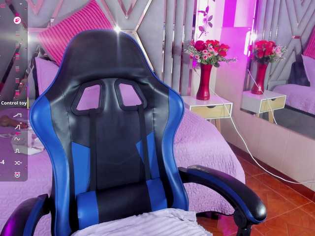 adri-rivera live cam on BongaCams