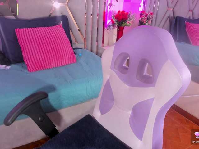 adri-rivera live cam on BongaCams