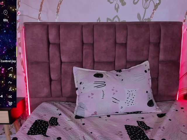 adri-rivera live cam on BongaCams