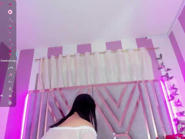 adri-rivera live cam on BongaCams
