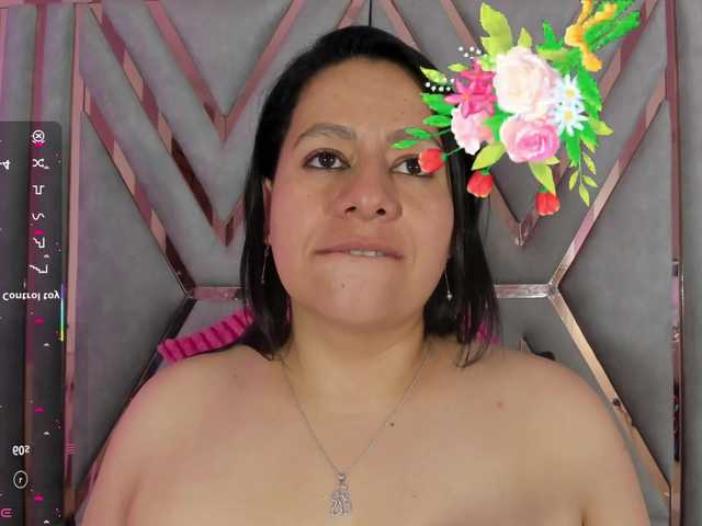 adri-rivera live cam on BongaCams
