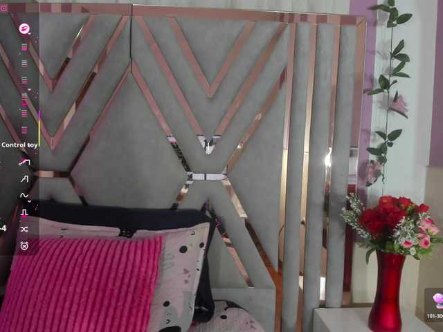 adri-rivera live webcam show
