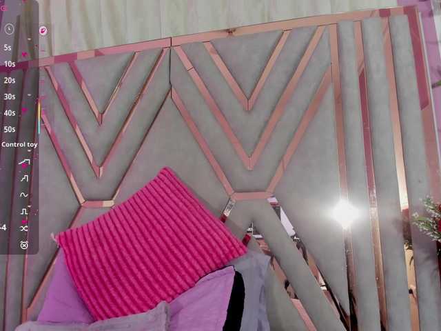 adri-rivera live cam on BongaCams