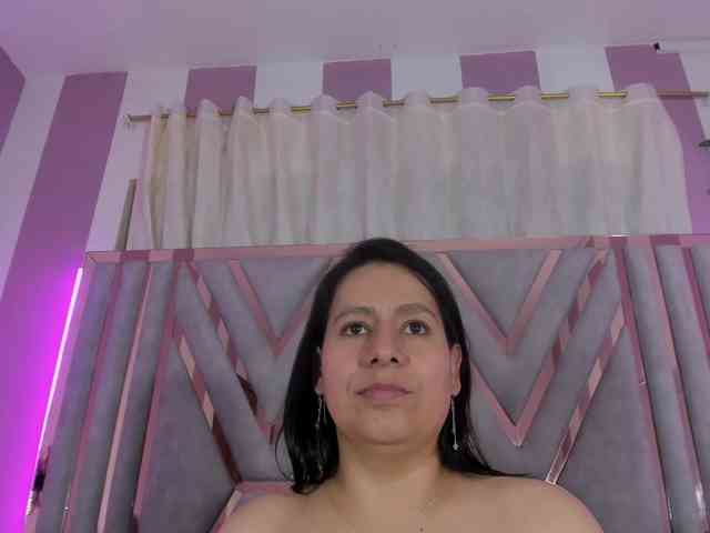 adri-rivera webcam