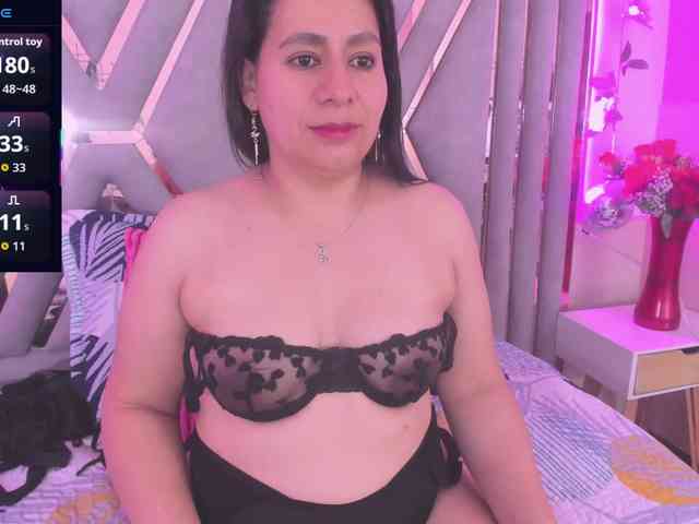 adri-rivera webcam