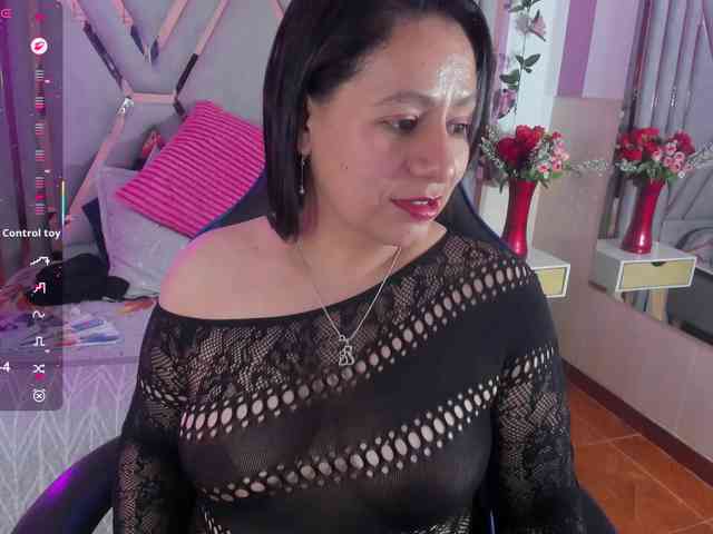 adri-rivera webcam