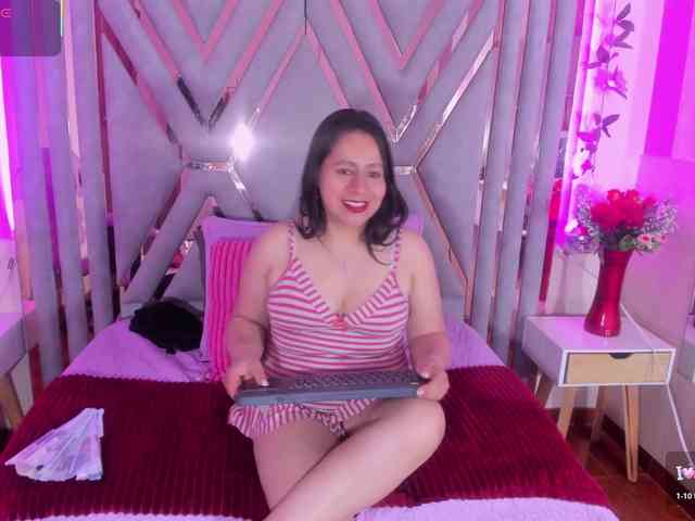 adri-rivera webcam
