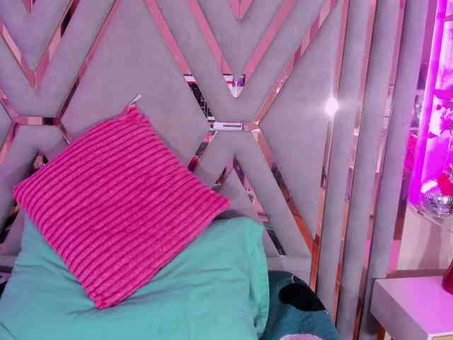 adri-rivera webcam