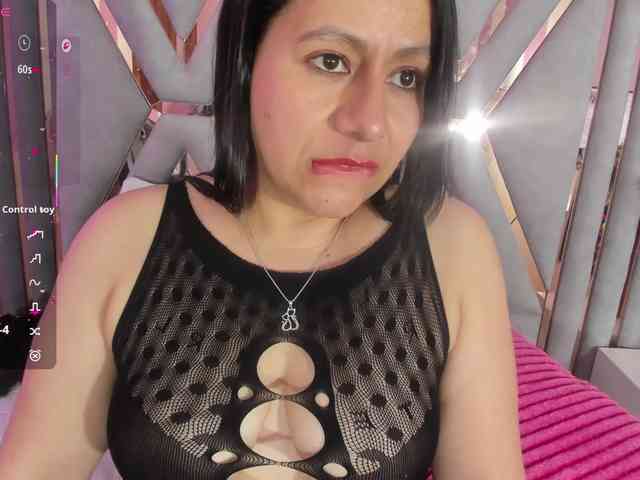 adri-rivera webcam