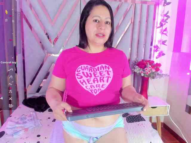 adri-rivera webcam
