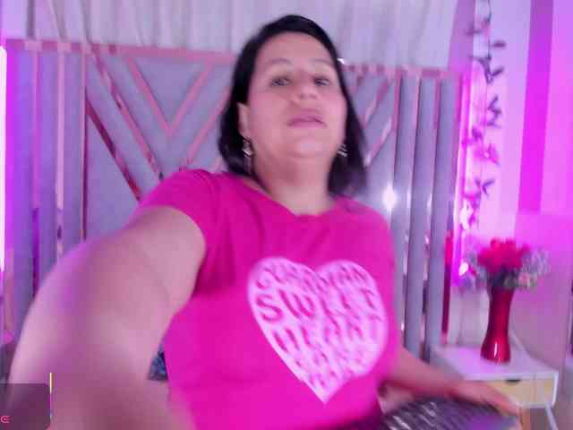 adri-rivera webcam