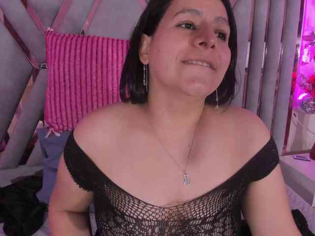 adri-rivera webcam